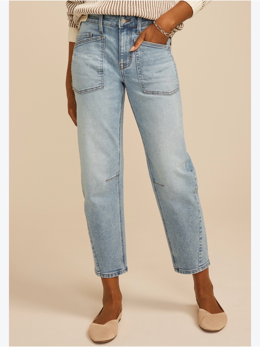 Light Blue Cropped Straight Jeans for Women